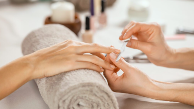 How to become a professional manicurist skills?